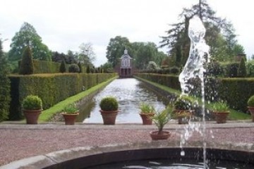 Westbury Court Water Garden (National Trust)